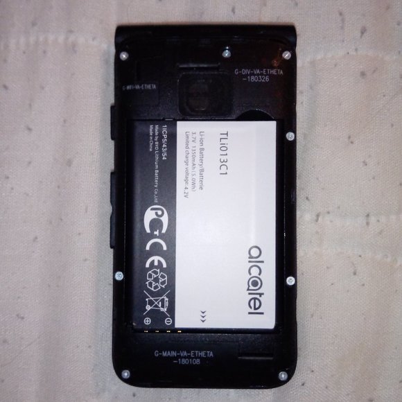 Alcatel Flip Phone - Picture 15 of 16